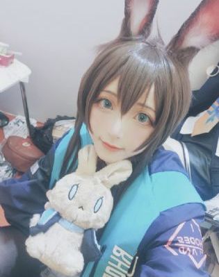 日日噜噜噜夜夜爽爽狠狠22_720在线手机播放